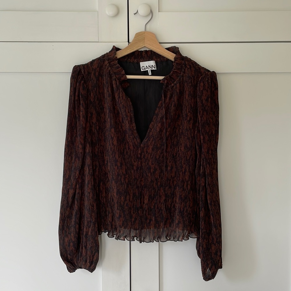 GANNI Floral-print plissé-chiffon blouse